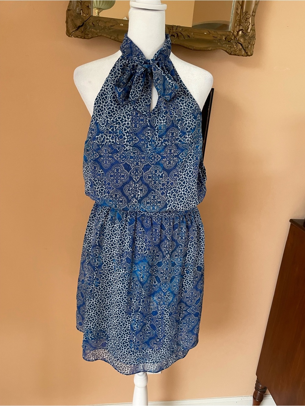 Banana Republic Blue Patterned Halter Tie Neck Poly Lined Sleeveless Dress  
S4